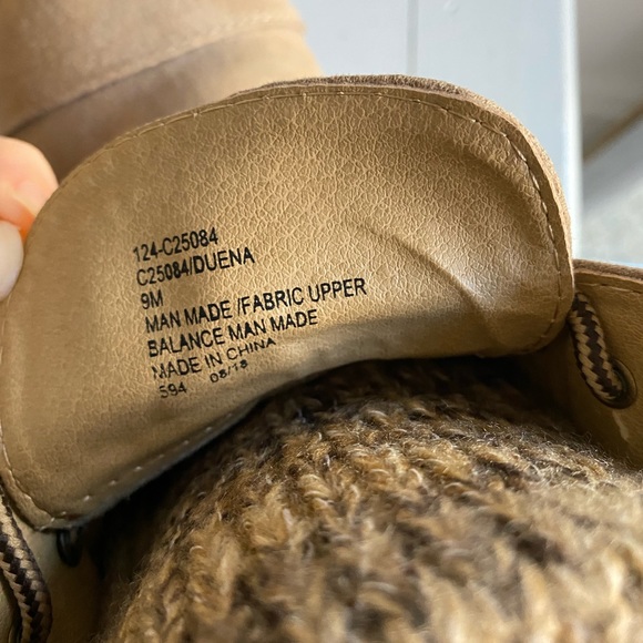 Booties - Picture 5 of 7